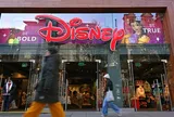 Ai rồi cũng lao vào cuộc đua AI: Disney rót 1 tỷ USD cho OpenAI, mở cửa 'kho báu vô giá' gồm 200 nhân vật hoạt hình