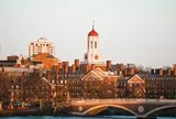 Harvard vs MIT: Trường nào khó vào hơn?