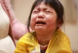 Cha mẹ mắng con là "bình thường", nhưng buột miệng nói ra những câu sau thì lại là CHUYỆN LỚN!