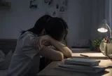 Áp lực bủa vây, nữ sinh lớp 10 chọn cách tự làm đau mình để giải tỏa