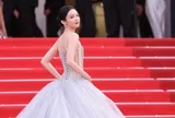 Minh tinh Châu Dã lộ video clip hôn bạn trai