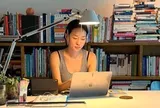 Tại sao việc đặt bàn học ngay dưới xà ngang lại là cấm kỵ?