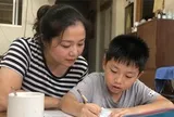 Chỉ dạy đúng 2 câu mà người mẹ này giúp con đỗ ĐH nổi tiếng: Hiệu quả hơn 100 lời khen, giúp trẻ vững vàng cả đời!