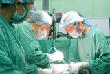 Bóc tách thành công 9 khối u xơ tử cung nặng 2,1kg và đón bé trai chào đời
