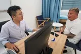 Ở Úc chờ 5 tiếng, đến bệnh viện Việt Nam chỉ 10 phút, khách Tây bất ngờ