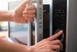 Cảnh báo đặc biệt tới những gia đình đang dùng lò vi sóng