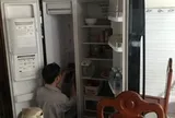 Tủ lạnh kêu ro ro cả tuần, tôi gọi thợ đến sửa rồi lặng điếng người với thứ mà anh ấy nhặt bên dưới lên