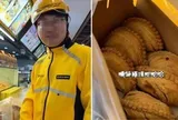Đẳng cấp shipper: Chi 9,3 triệu đồng bay sang Singapore chỉ để giao đơn bánh 277.000 đồng
