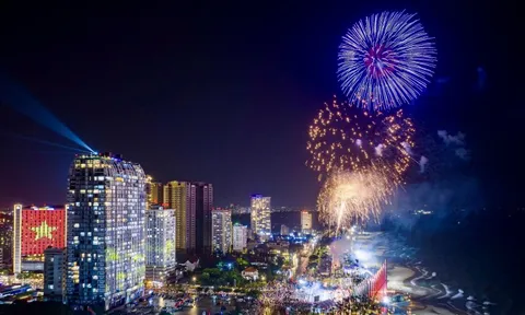 Các điểm bắn pháo hoa đêm giao thừa Tết Dương lịch 2026 tại TPHCM