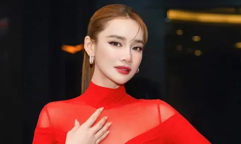 Diễn viên Nhã Phương khoe vóc dáng sau sinh con thứ 3