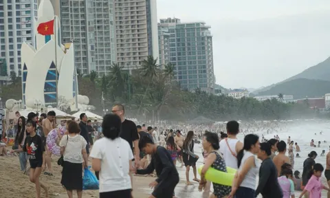 Du lịch Tết bùng nổ