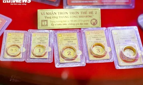 Vì sao ngày vía thần Tài lại mua vàng? 0