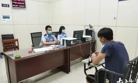 Sao kê tài khoản doanh nghiệp, phát hiện 1 nhân viên đã nghỉ việc được 2 năm vẫn đều đặn nhận hơn 4,9 tỷ đồng từ công ty: Cảnh sát lập tức vào cuộc