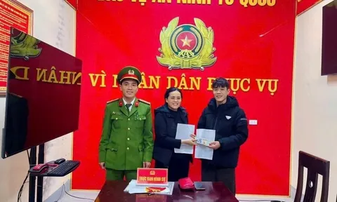 Tài khoản MB Bank của người đàn ông SN 1990 phát sinh giao dịch 50 triệu đồng, 1 năm sau công an xã mời lên làm việc