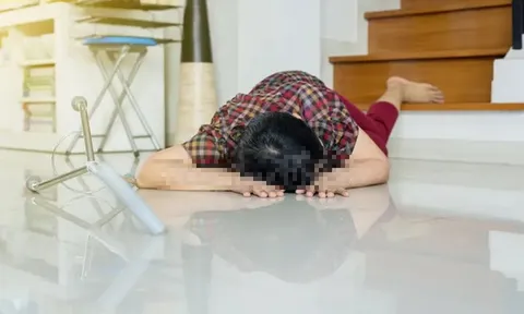 Cô giáo 67 tuổi tử vong bất ngờ sau khi ngâm chân theo cách "vạn người mê"