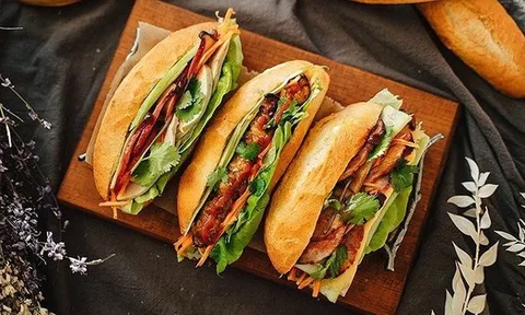 Vụ ngộ độc bánh mì vỉa hè ở Tp.HCM: Số ca nhập viện lên 94