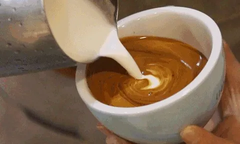 Loại nước nhiều người uống mỗi ngày có thể âm thầm hại gan, thậm chí "nuôi dưỡng tế bào ung thư"