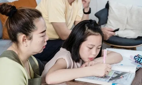 Ngày càng nhiều trẻ "suy thoái não", nguyên nhân số 1 không phải điện thoại di động