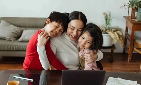 Một sự thật phũ phàng về những gia đình có 2 con: Đọc xong mà giật mình vì đúng quá!