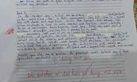 Bài thi tiếng Anh đang khiến nhiều giáo viên, phụ huynh chết lặng: Như này thì hỏng cả 1 thế hệ!
