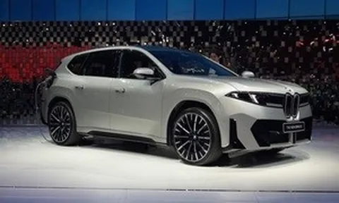 Cận cảnh diện mạo của BMW iX3 tại triển lãm ô tô Bangkok