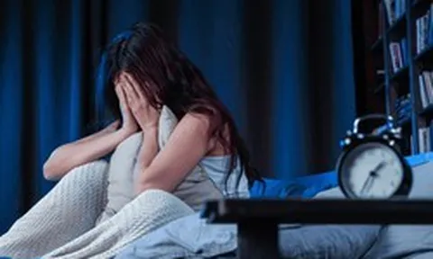 Người có 4 “sở thích” này trước khi ngủ, cẩn thận gan hỏng, tế bào ung thư “trú ngụ” trong cơ thể