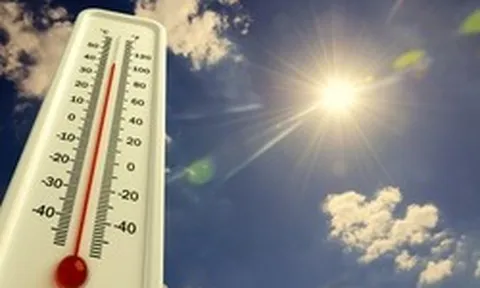 Nắng nóng đầu mùa: Những nhóm đối tượng cần đặc biệt lưu ý sức khỏe