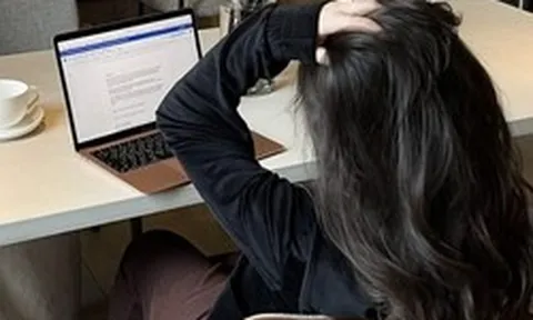 Không kiệt sức, không burn-out thì không phải là dân văn phòng?