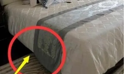 Không phải mê tín, giờ mới biết vì sao nhiều nhà để 1 chậu nước dưới gầm giường