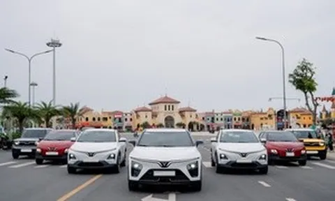 Lợi thế cho chủ xe VinFast: Trạm sạc phủ rộng, '0 đồng nhiên liệu' suốt 3 năm