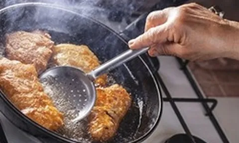 Nghiên cứu trên 422 bệnh nhân ung thư phổi phát hiện: Những người mắc ung thư phổi đều có 4 điểm chung