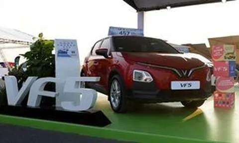 Thị trường ô tô Việt Nam bứt phá mạnh mẽ nhờ xe điện