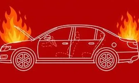Các bước xử lý và thoát hiểm an toàn khi ô tô bất ngờ bốc cháy