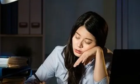 Lời khuyên cho những người thường xuyên thức khuya, thiếu ngủ