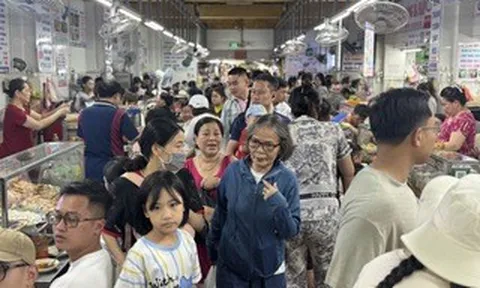 Đà Nẵng “bội thu” 5.700 tỉ đồng, đón hơn 1,46 triệu lượt khách dịp lễ