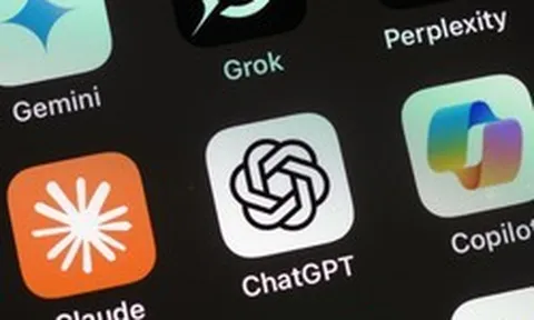 Gemini có lượt tải app nhiều nhất, nhưng ChatGPT lại tạo ra doanh thu khủng