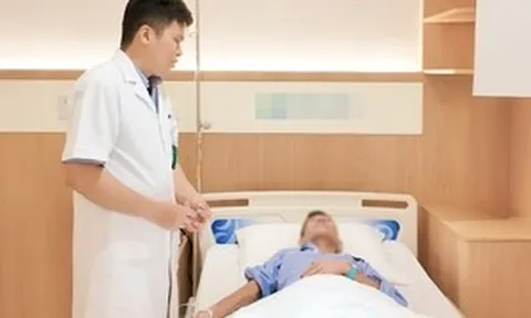Bán trâu lấy tiền uống thuốc nam chữa ung thư, 5 tháng sụt 15kg, suýt mất mạng