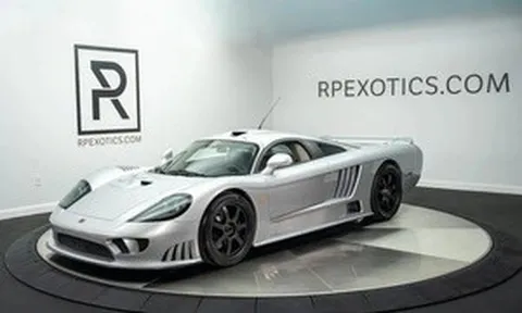 Siêu xe Saleen S7 của tài tử Paul Walker được rao bán
