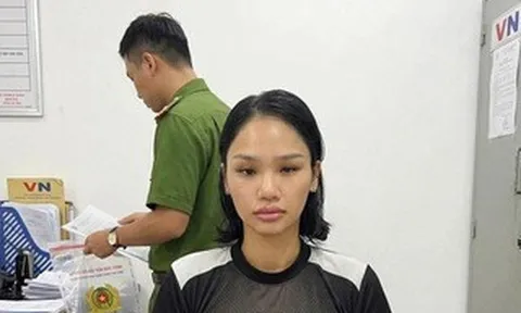 Lộ những hình ảnh của Miu Lê tại "đồn" thu hút sự chú ý