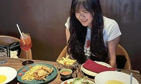 Lời khuyên cho người hay đi ăn một mình