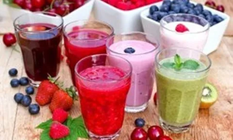 Không chỉ dầu mỡ, lạm dụng 1 loại đồ uống vạn người mê vào ngày hè cũng có thể khiến gan ngập trong mỡ