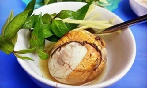 Trứng vịt lộn: Nguồn năng lượng tuyệt vời bồi bổ cơ thể nhưng nhiều người không nên ăn