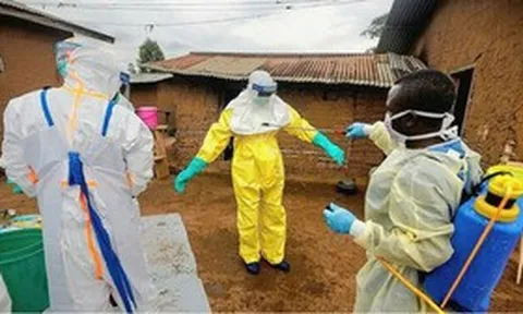 Việt Nam siết phòng Ebola, cách ly 21 ngày người nhập cảnh từ vùng dịch