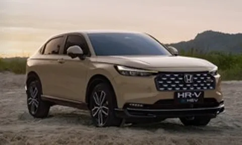 Có 800 triệu đồng, chọn mua xe 5 chỗ nào phù hợp nhất cho gia đình?