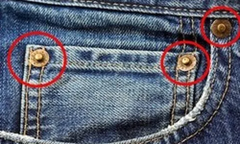 90% người mặc quần jeans không biết công dụng của những chiếc khuy kim loại được bấm trên quần