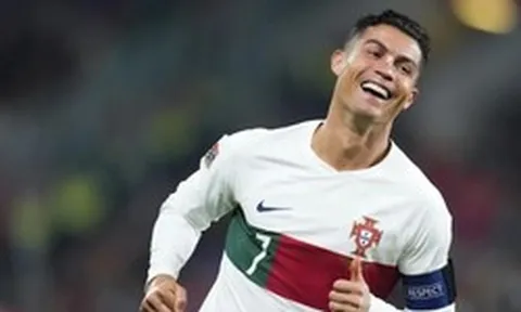 Cầu thủ lớn tuổi nhất World Cup 2026: Ronaldo 41 tuổi vẫn trẻ hơn 1 người