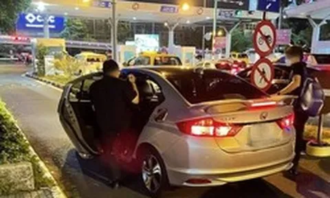 Khởi tố cựu sinh viên công nghệ thông tin tự "chế" thiết bị gian lận cước taxi rồi bán cho tài xế