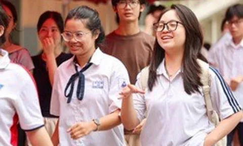 Đề tiếng Anh THPT 2026 không dễ hơn, phổ điểm vẫn được dự báo tăng nhẹ