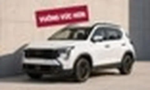 Kia Sonet thế hệ mới tiếp tục lộ diện trên đường thử: Nâng cấp nền tảng, hứa hẹn rộng rãi và an toàn hơn, khách Việt mong chờ từng ngày