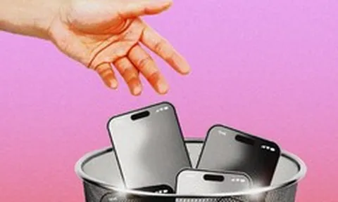 Giữa kỷ nguyên 5,66 tỷ người dùng mạng xã hội, vì sao thế hệ Gen Z chọn "ngắt kết nối" bằng công nghệ 20 năm tuổi?